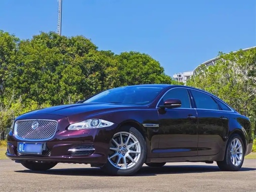 Jaguar XJ 2012