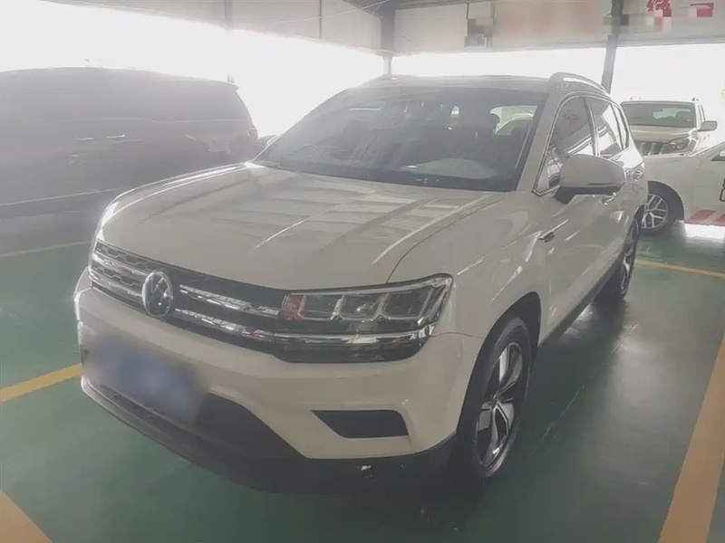 Volkswagen Tharu