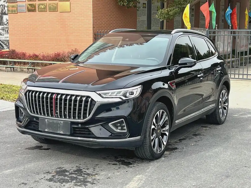 Hongqi HS5