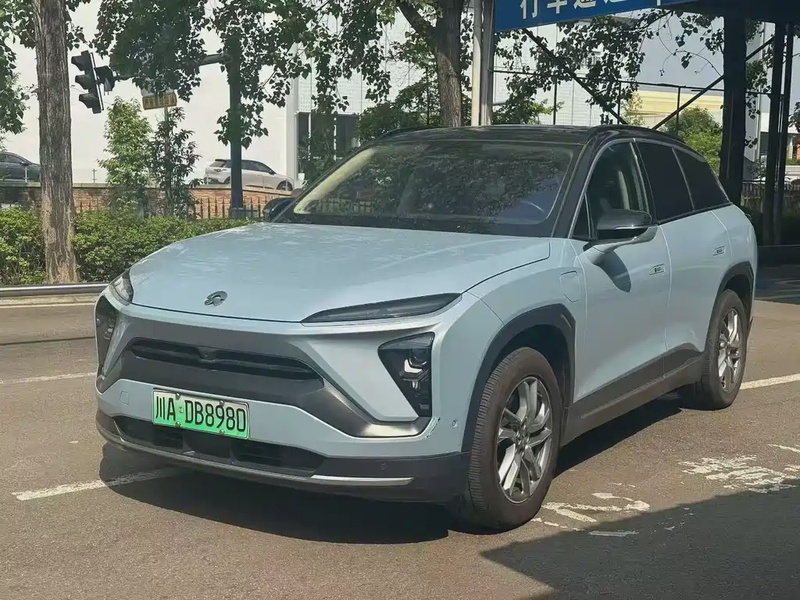 NIO ES6