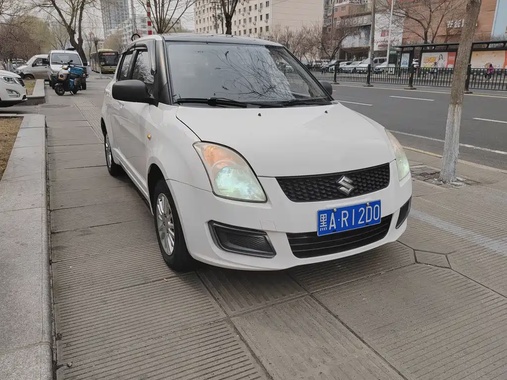 Suzuki Swift 2015