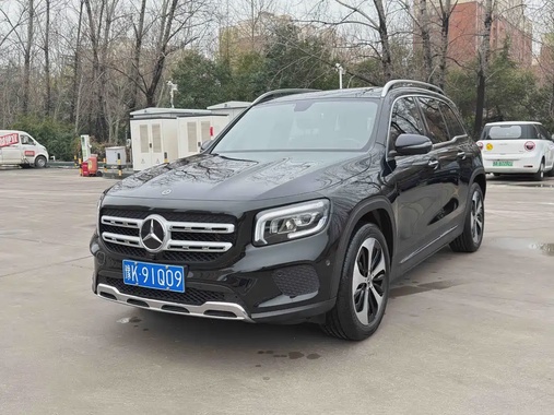 Mercedes-Benz GLB-Class 2023