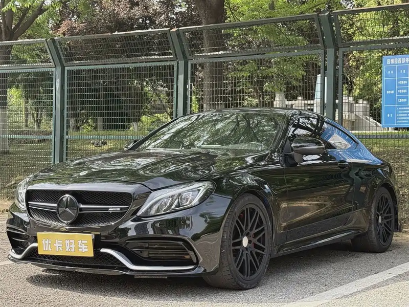 Mercedes-Benz C-Class