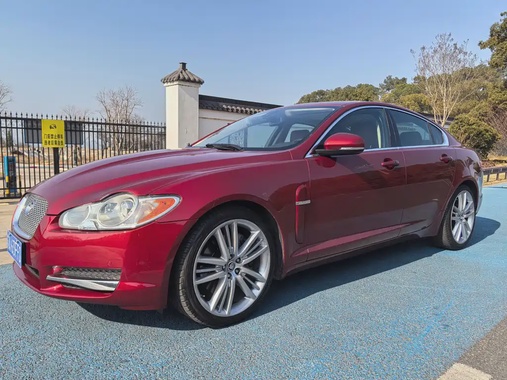 Jaguar XF 2013