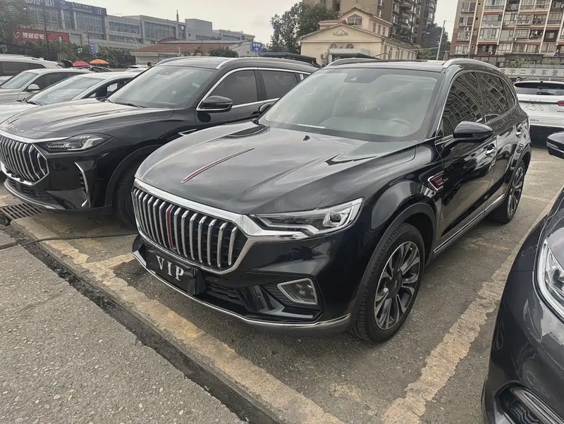 Hongqi HS5