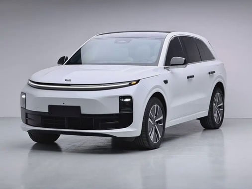 Li Auto L6 2025