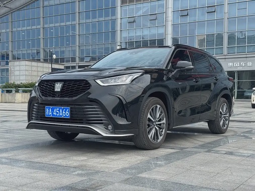 Toyota Crown Kluger 2025