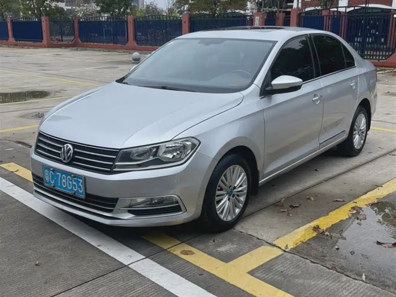 Volkswagen Santana