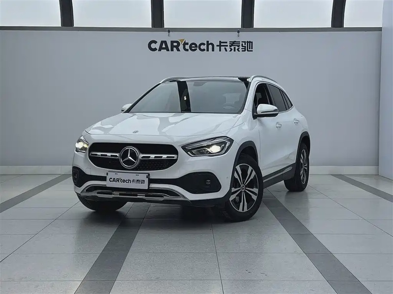 Mercedes-Benz GLA-Class