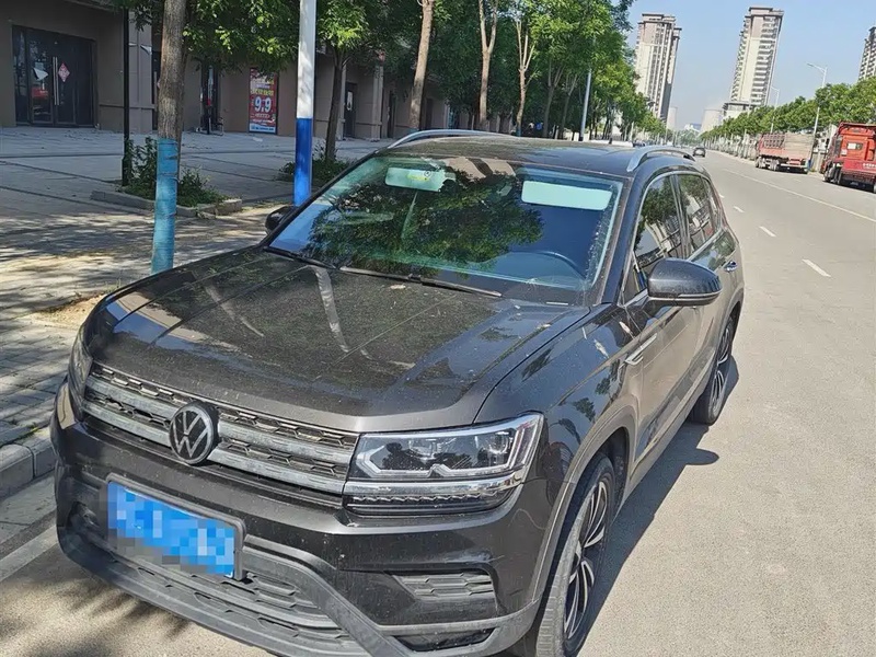 Volkswagen Tharu