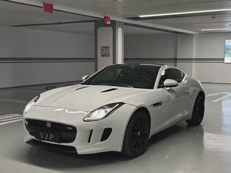 Jaguar F-TYPE