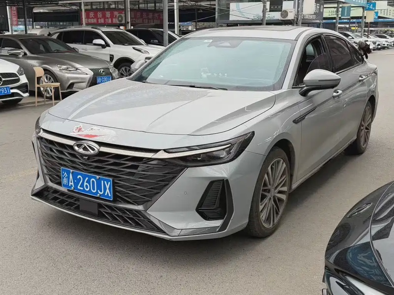 Chery Arrizo 8