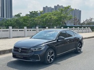 Volkswagen Passat 2023