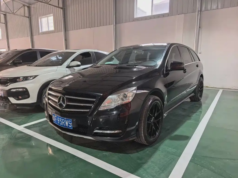 Mercedes-Benz R-Class