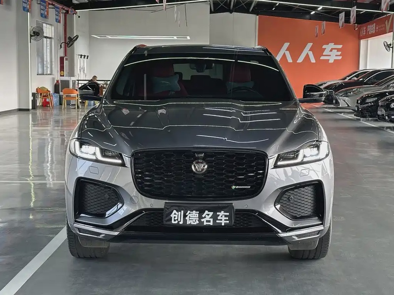 Jaguar F-Pace
