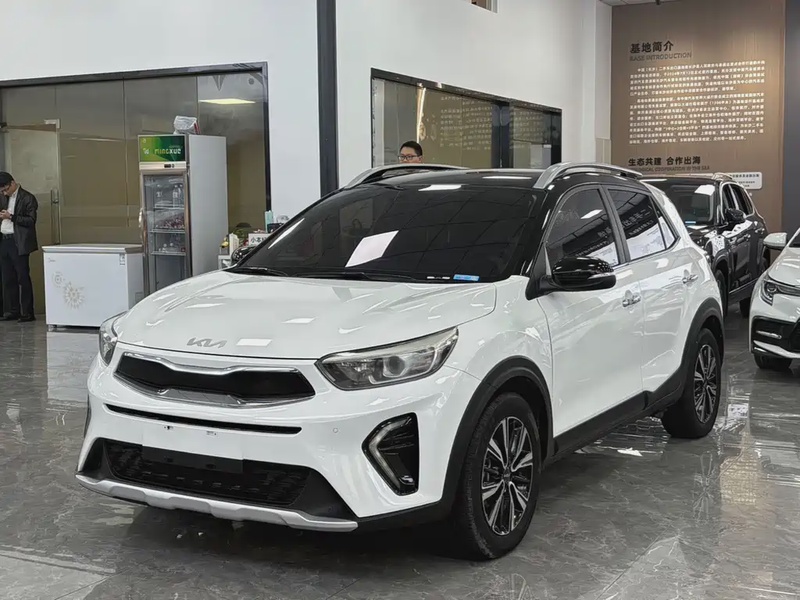 Kia KX1