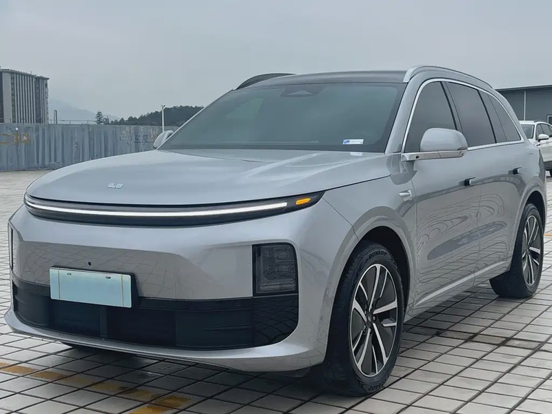 Li Auto L6