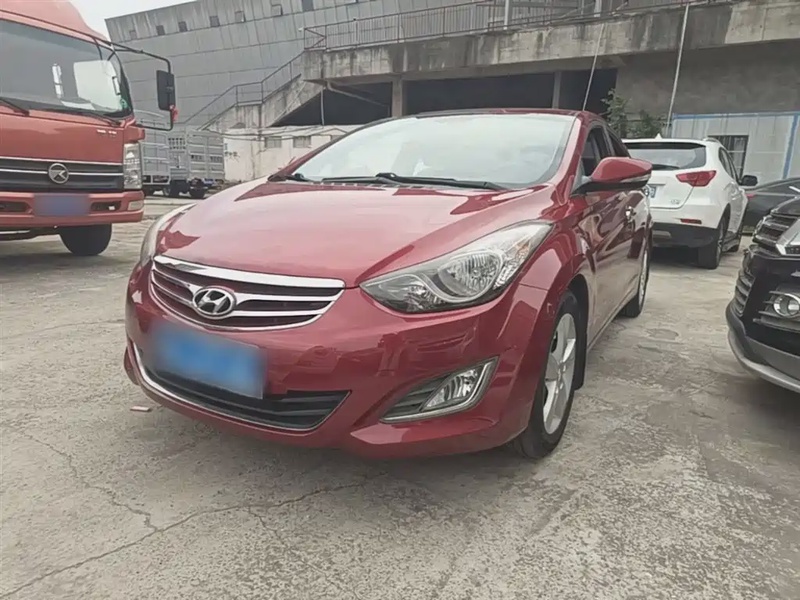 Hyundai Elantra
