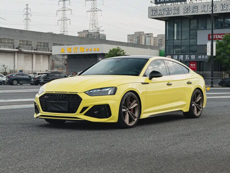 Audi RS5