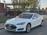 Tesla Model S 2015
