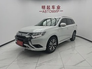 Mitsubishi Outlander 2023