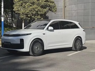 BMW i7 2024