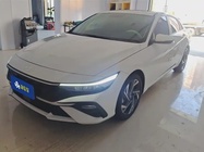 Hyundai Elantra 2025