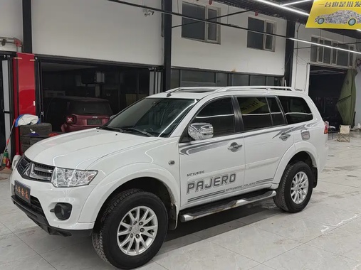 Mitsubishi Pajero Sport 2017