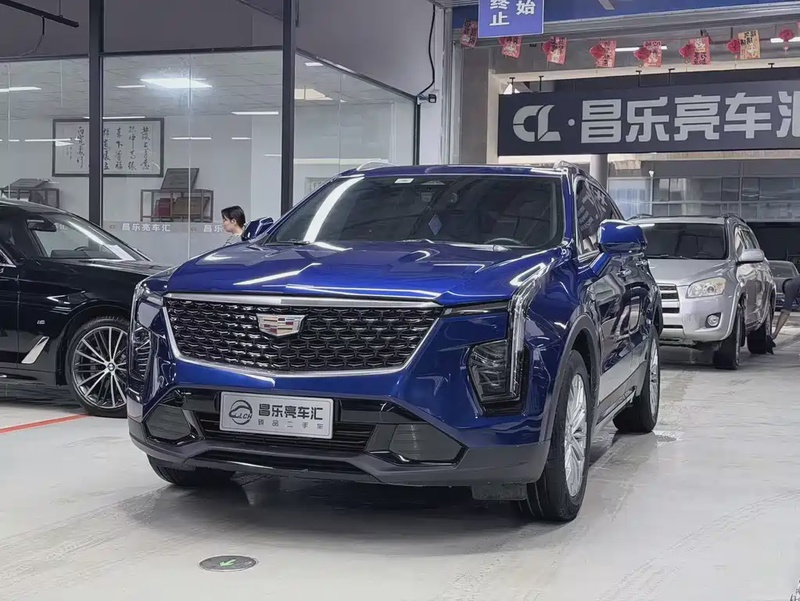 Cadillac XT4