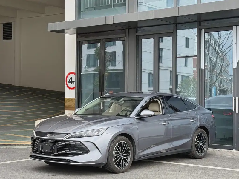 BYD Qin L