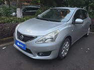 Nissan Tiida 2012