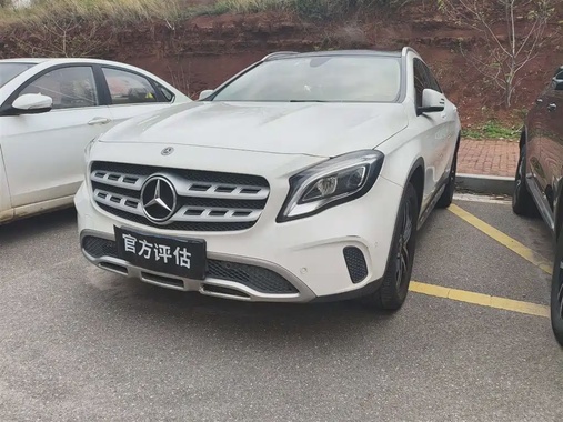 Mercedes-Benz GLA-Class 2018