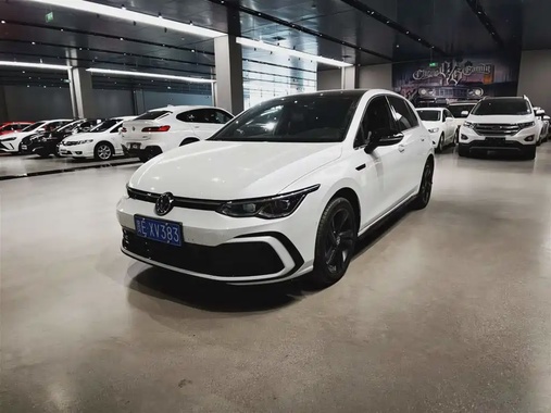 Volkswagen Golf 2023