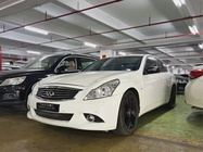 Infiniti G 2011