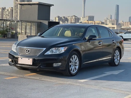 Lexus LS 2010