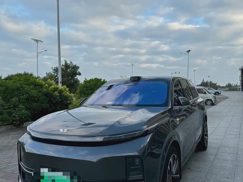 Li Auto L9