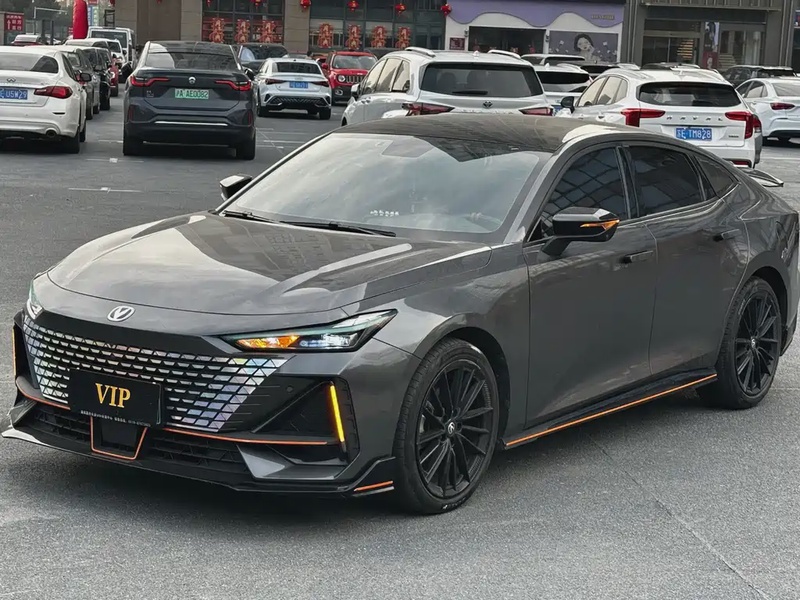 Changan UNI-V