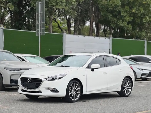 Mazda 3 2018