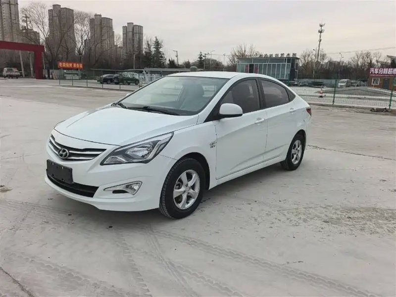 Hyundai Verna