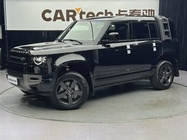 Land Rover Defender 2024