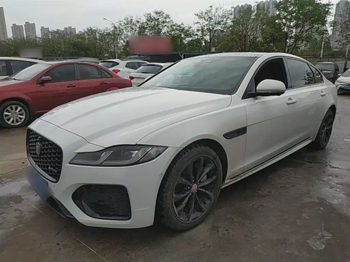 Jaguar XF 2022