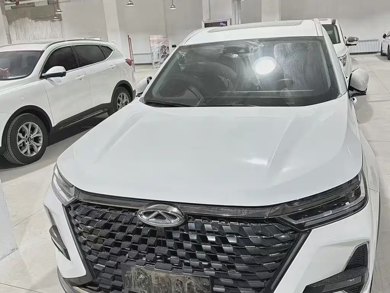 Chery Tiggo 8