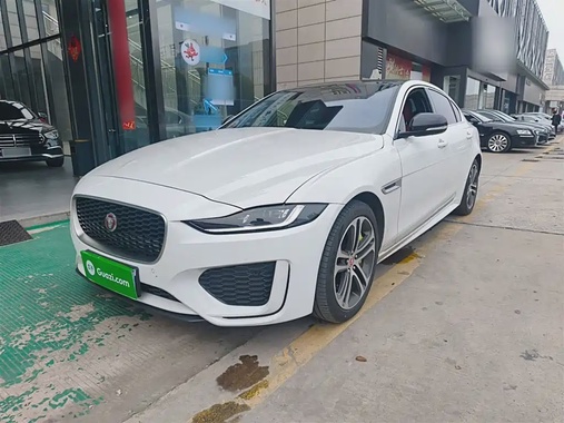 Jaguar XE 2024