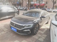 Volkswagen Passat 2024