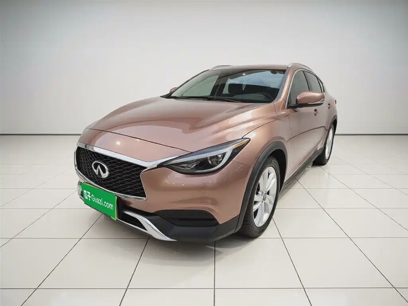Infiniti QX30