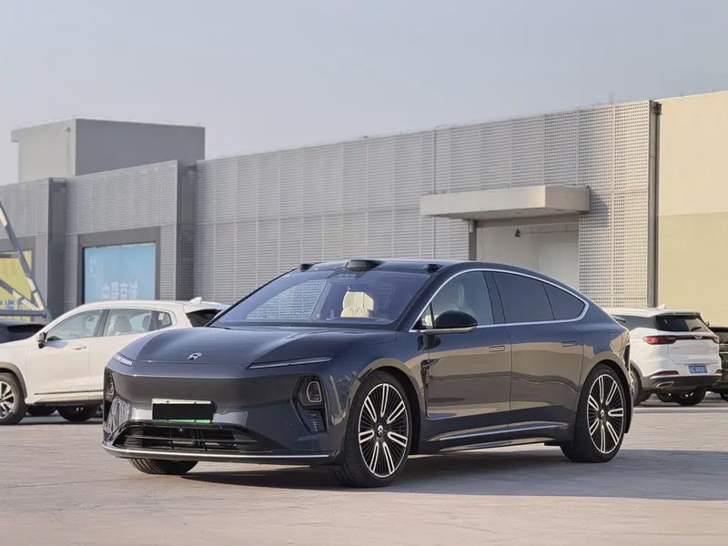 NIO ET9