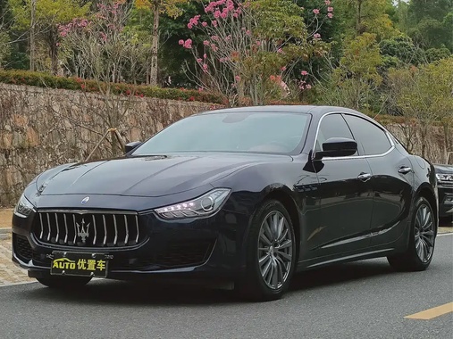 Maserati Ghibli 2021
