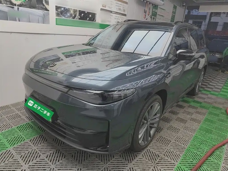 Leapmotor C16