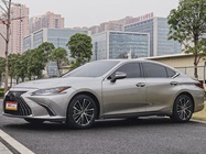 Lexus ES 2023