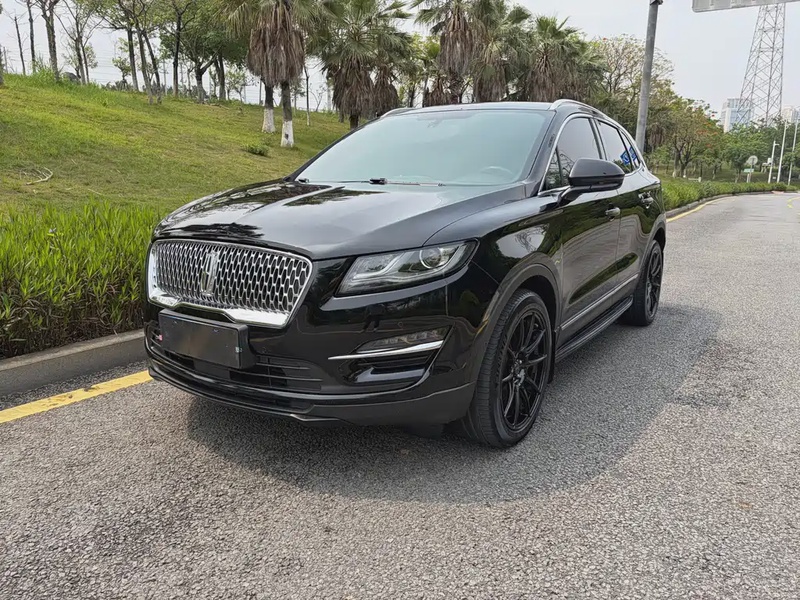 Lincoln MKC